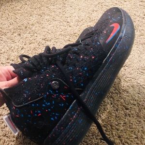 NIKE KD 11 size 8